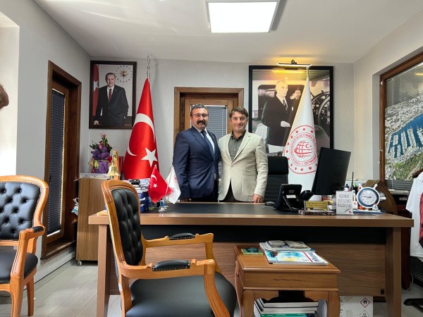 BAŞKANLIĞIMIZA  ANLAMLI  ZİYARET